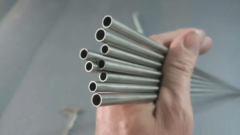 Ống inox phi 6 - phi 8 - phi 10 - phi 12 - phi 16 11 Ống inox phi 6 - phi 8 - phi 10 - phi 12 - phi 16